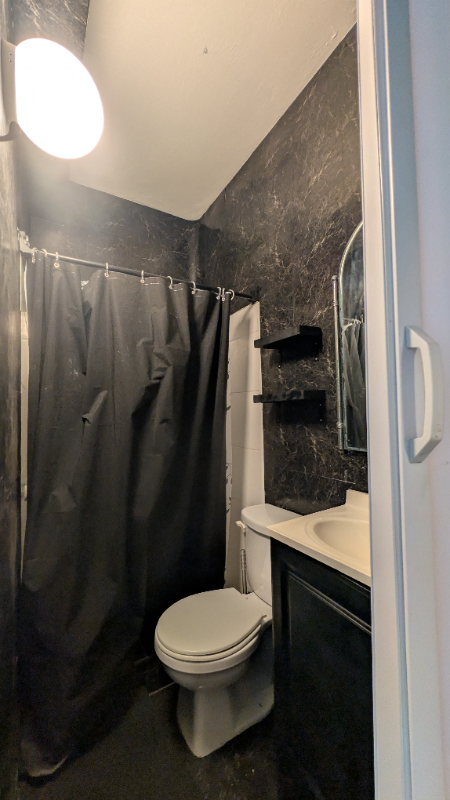 1145 Nw 48th St - Photo 7 of 11