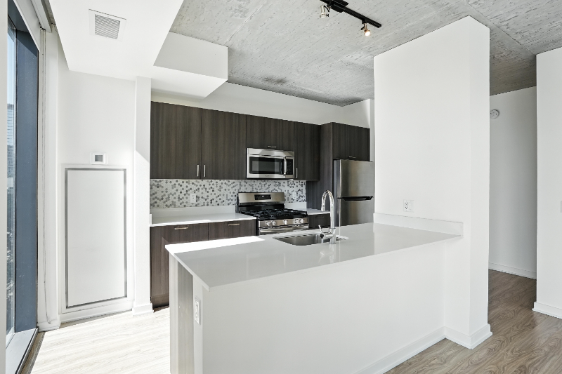 1340 S Wabash Ave - Photo 4 of 14