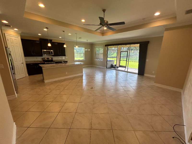 13390 Seaside Harbour Dr - Photo 2 of 18