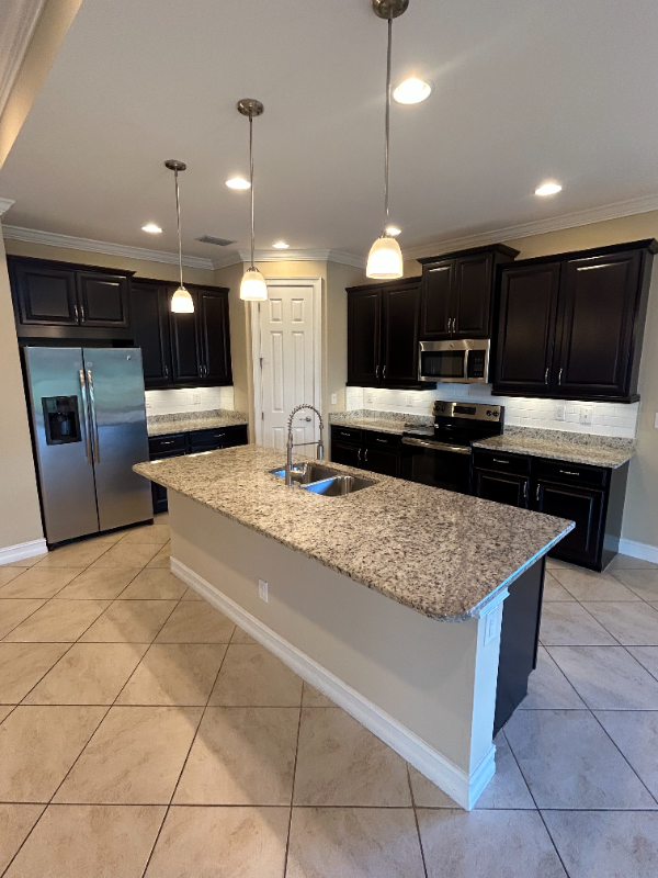 13390 Seaside Harbour Dr - Photo 3 of 18