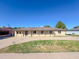 featured image of 1530 W 4th Pl