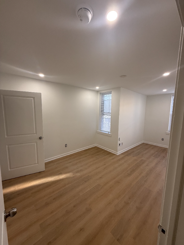 1413 N Vogdes St - Photo 7 of 11