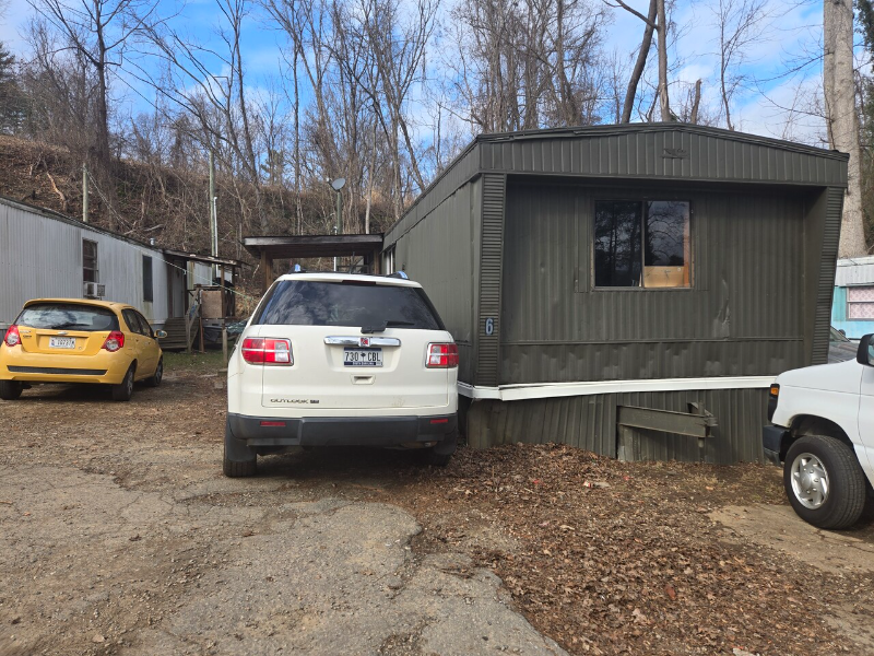 1075 Sweeten Creek Rd #6