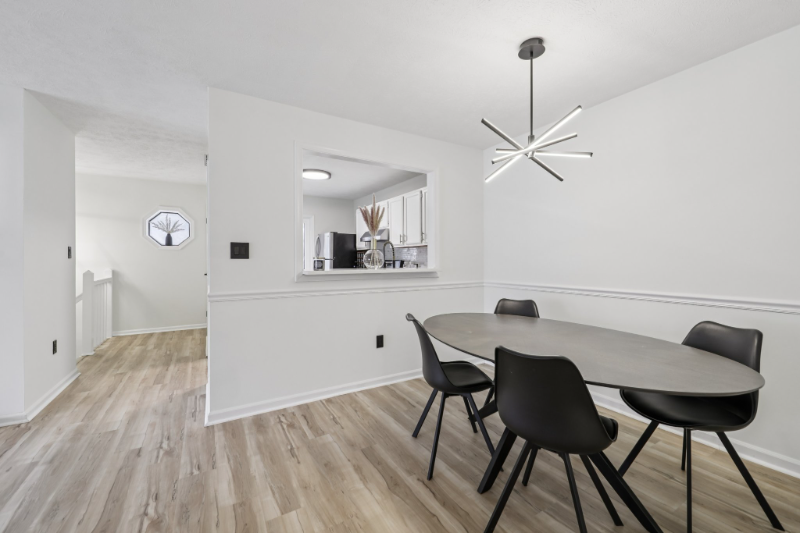 2209 Hunters Run Dr - Photo 7 of 20