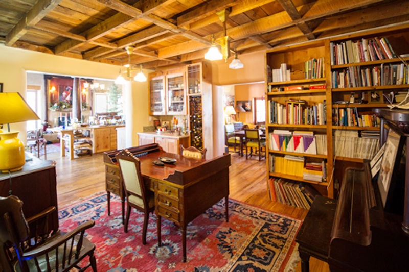 519 La Lomita Rd - Photo 2 of 20