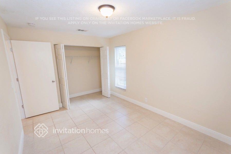 1055 Sw 4th Ave - Photo 7 of 12