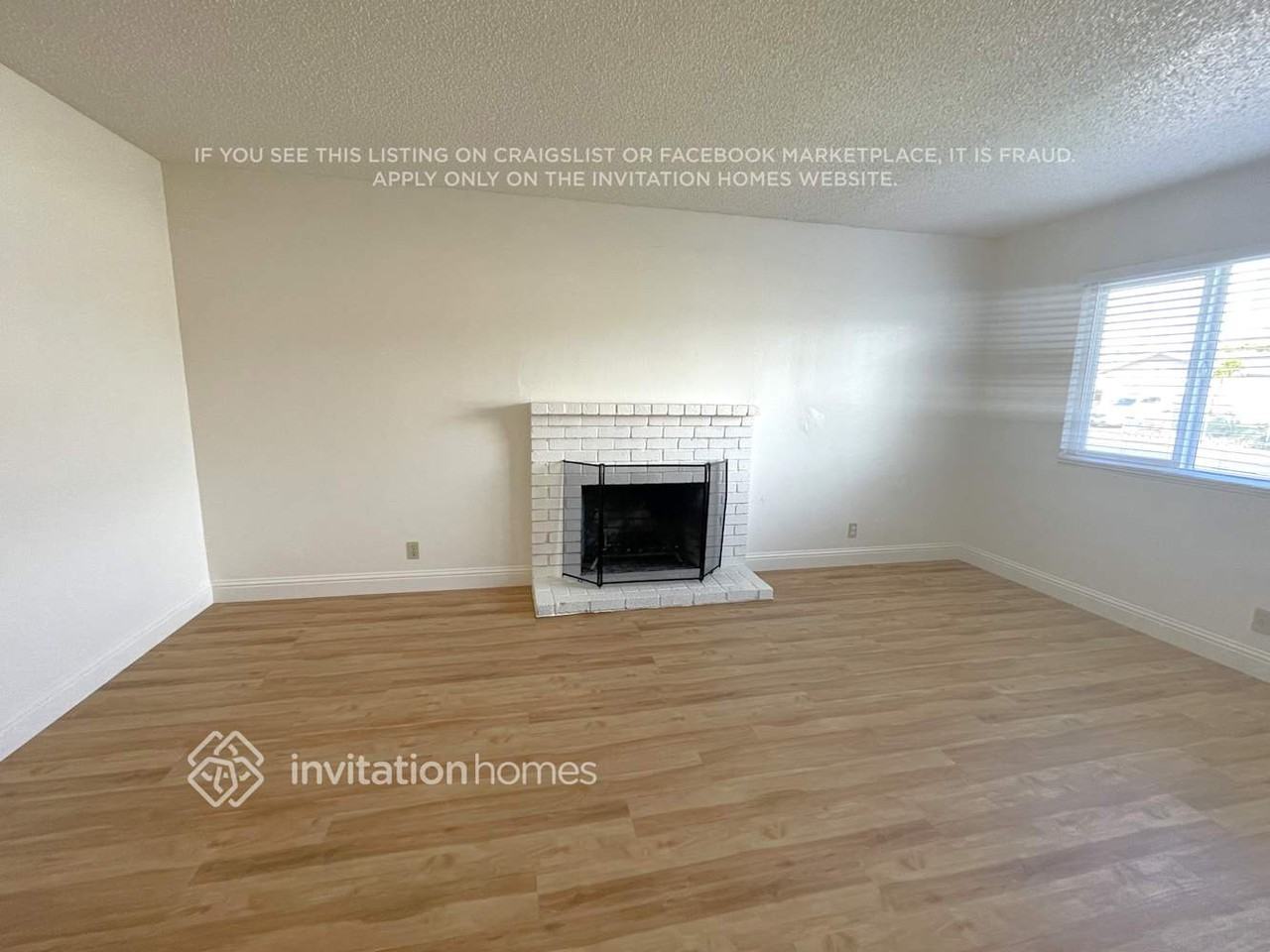 340 Pembroke Dr - Photo 5 of 22