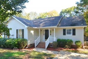 featured image of 1108 Clifford Dr