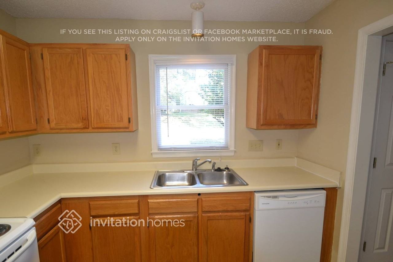 1108 Clifford Dr - Photo 6 of 13