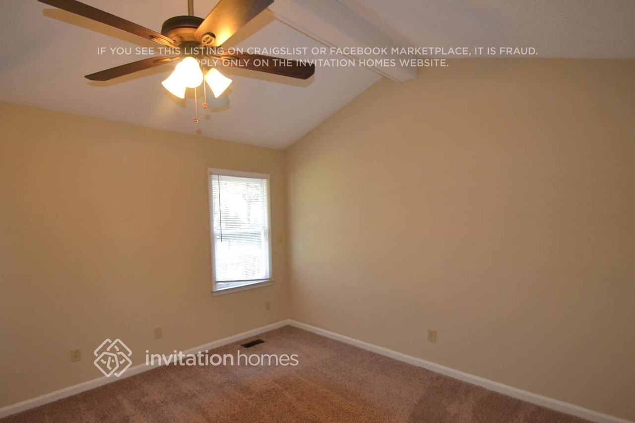 1108 Clifford Dr - Photo 7 of 13