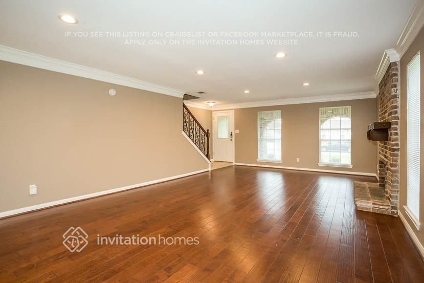 22507 Red River Dr - Photo 2 of 21