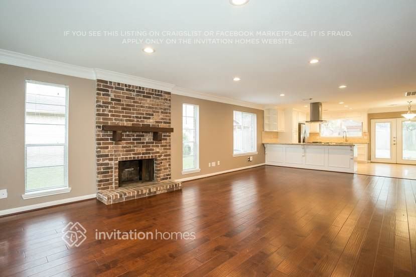 22507 Red River Dr - Photo 4 of 21