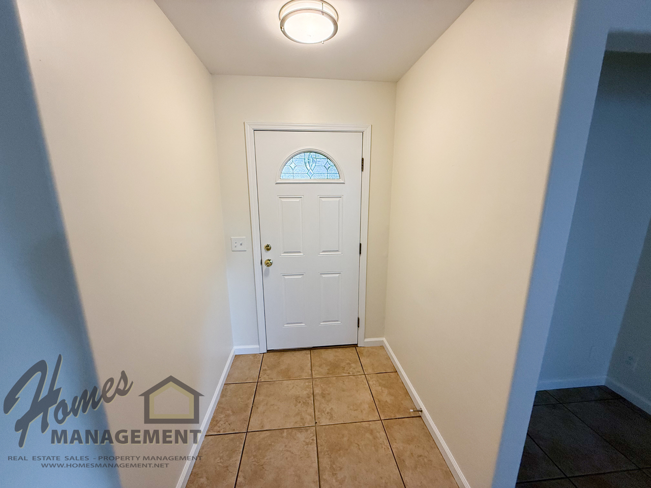 851 Eden Pl - Photo 4 of 22