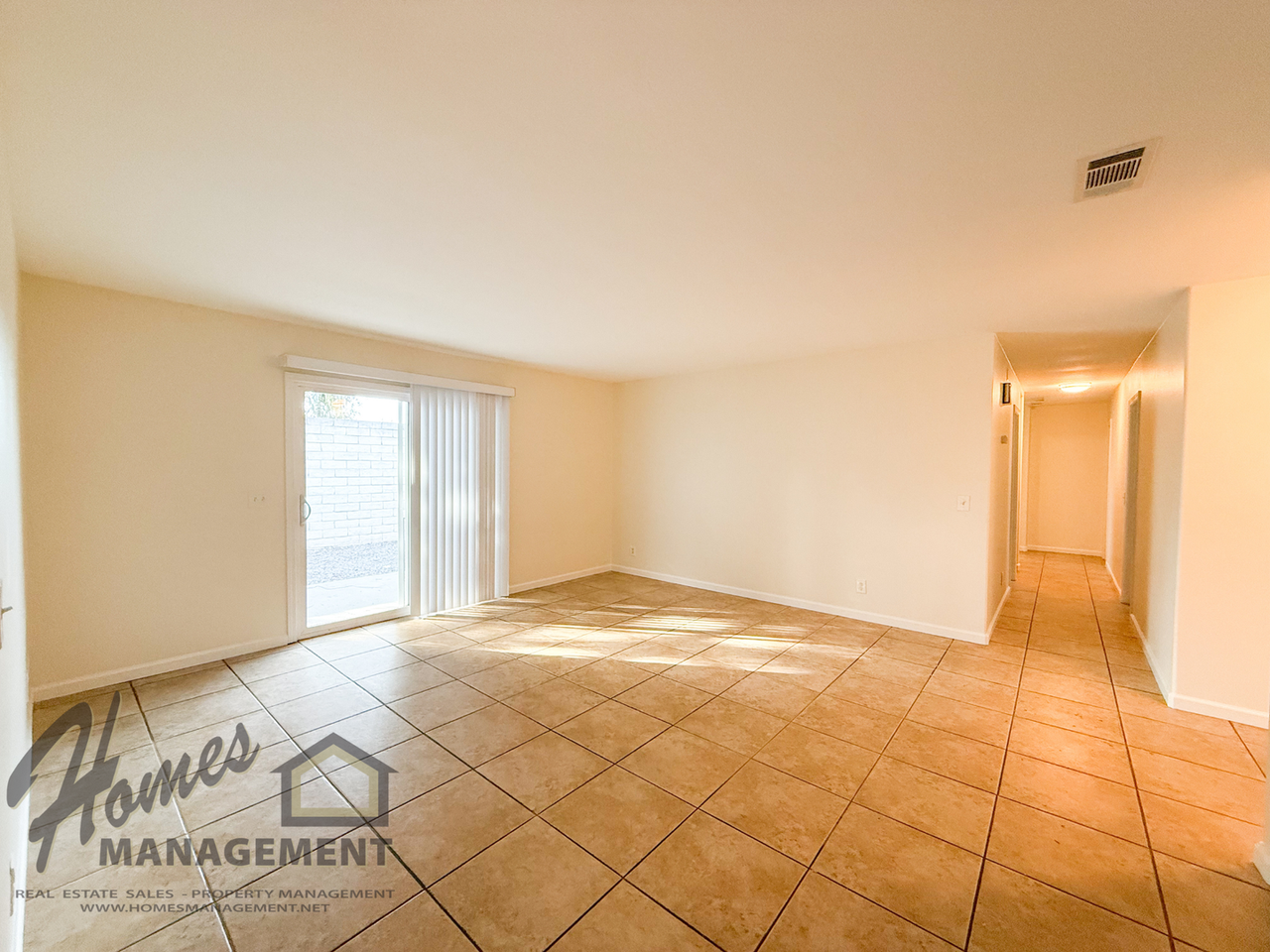 851 Eden Pl - Photo 5 of 22