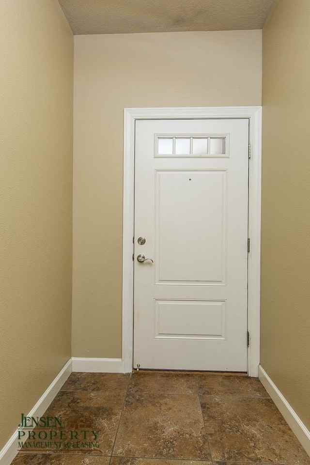 3950 Bella Vista Dr - Photo 4 of 22