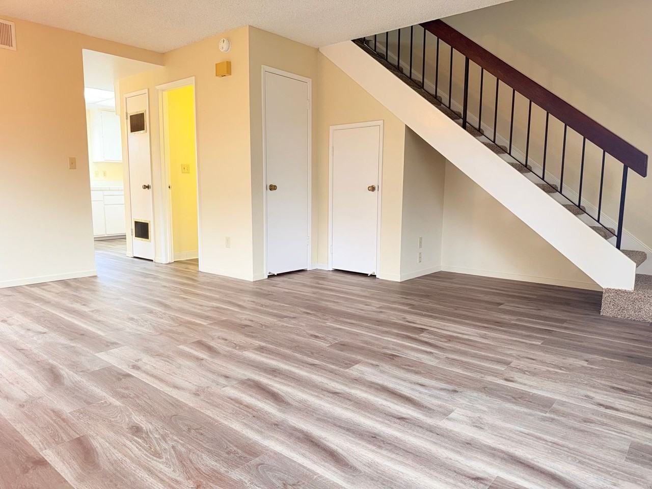 3901 Oak Villa Cir - Photo 4 of 30