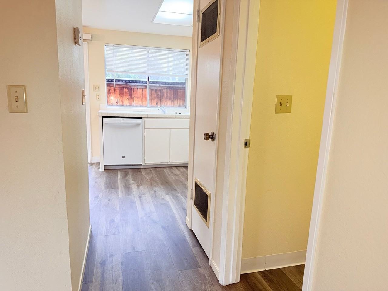 3901 Oak Villa Cir - Photo 5 of 30