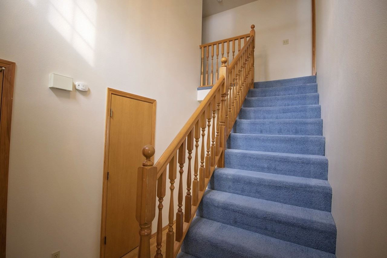 15608 Ne 12th St - Photo 6 of 30