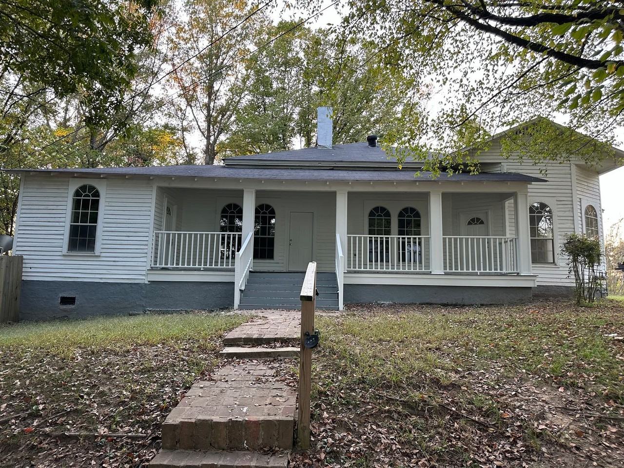 308 Wood St - Photo 3 of 26