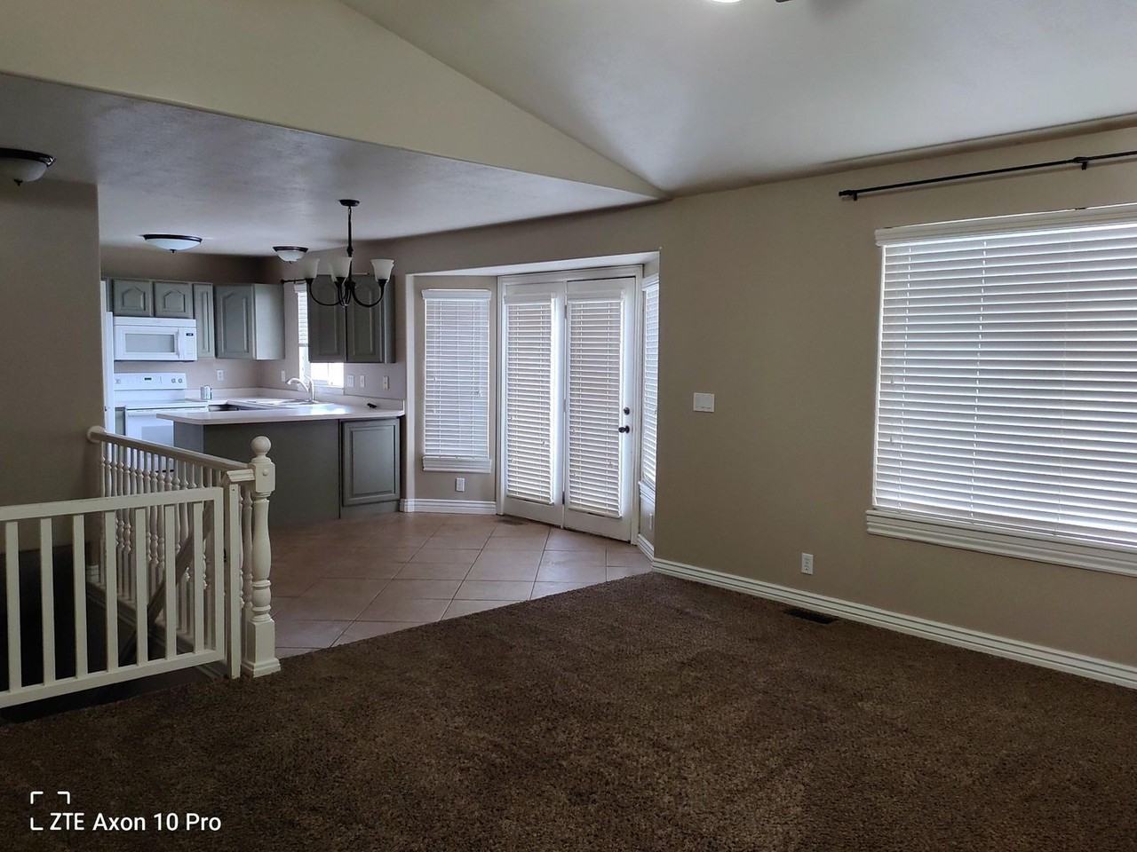 2127 S 2000 W - Photo 4 of 12