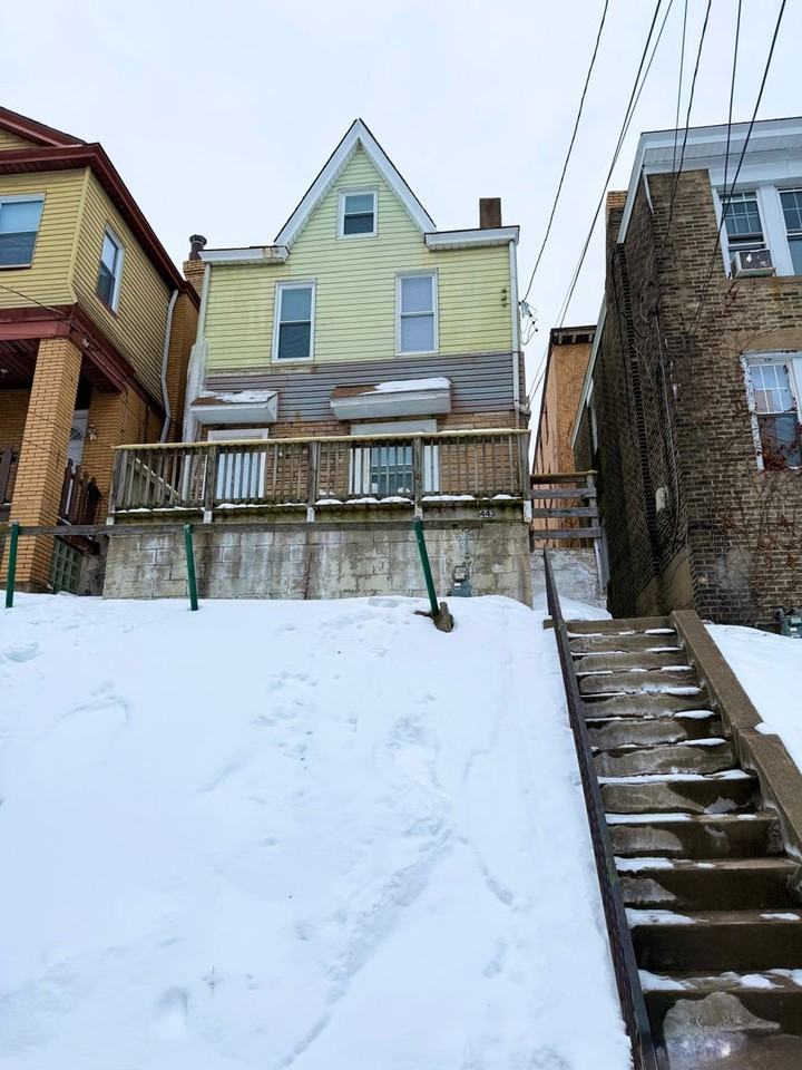 443 Hays Ave - Photo 2 of 29