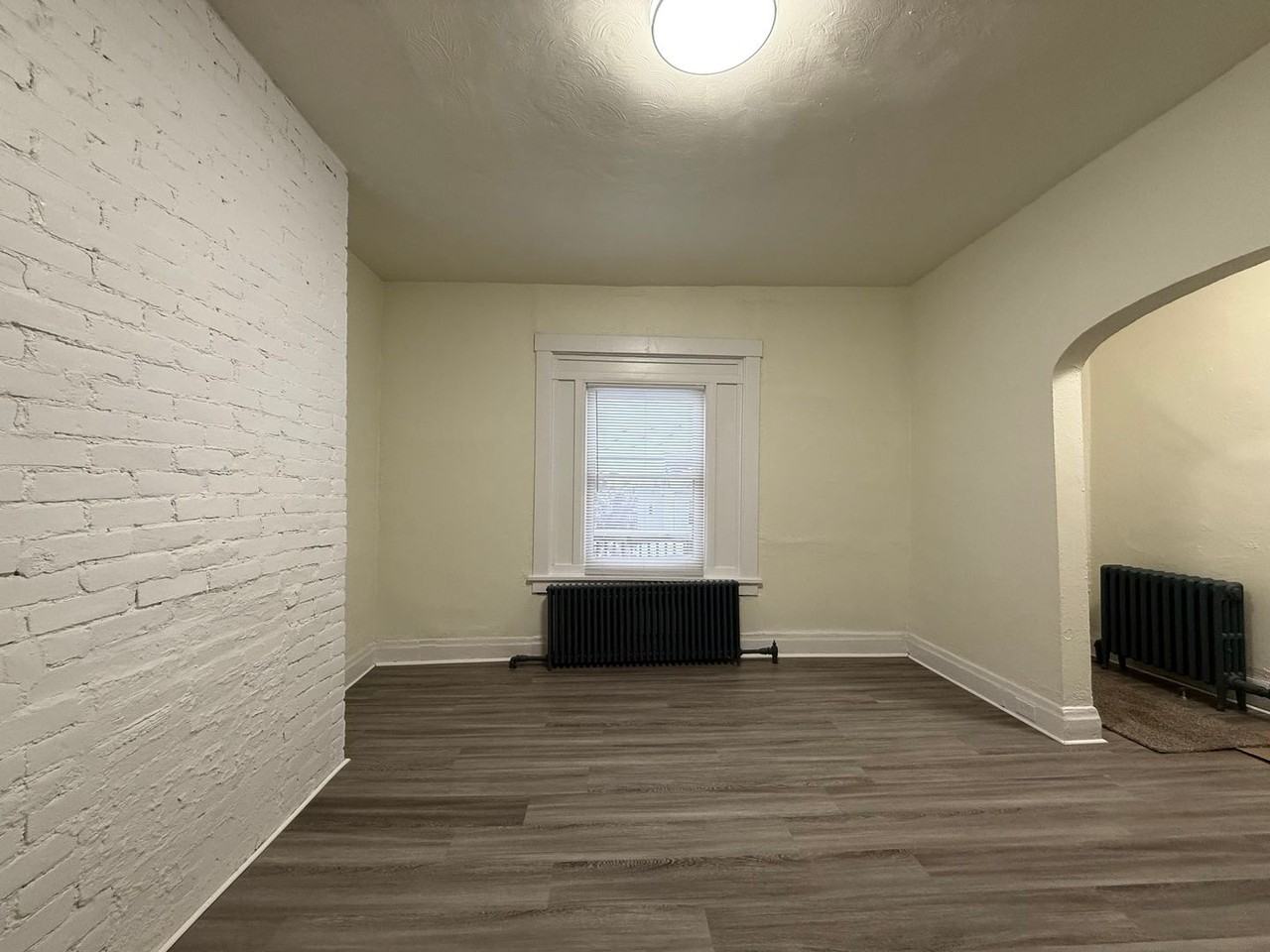 443 Hays Ave - Photo 4 of 29