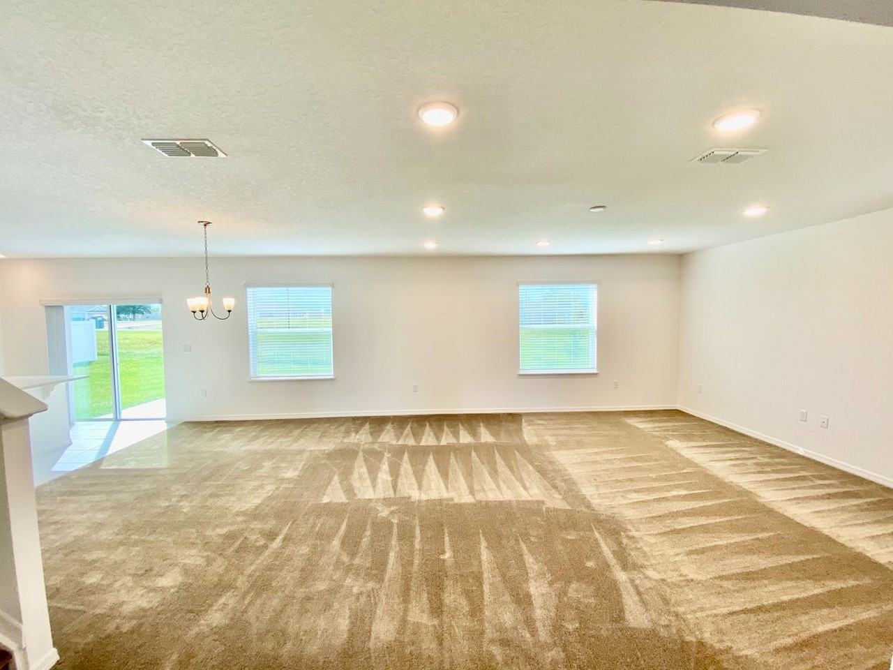 999 Cumberland Dr - Photo 5 of 37