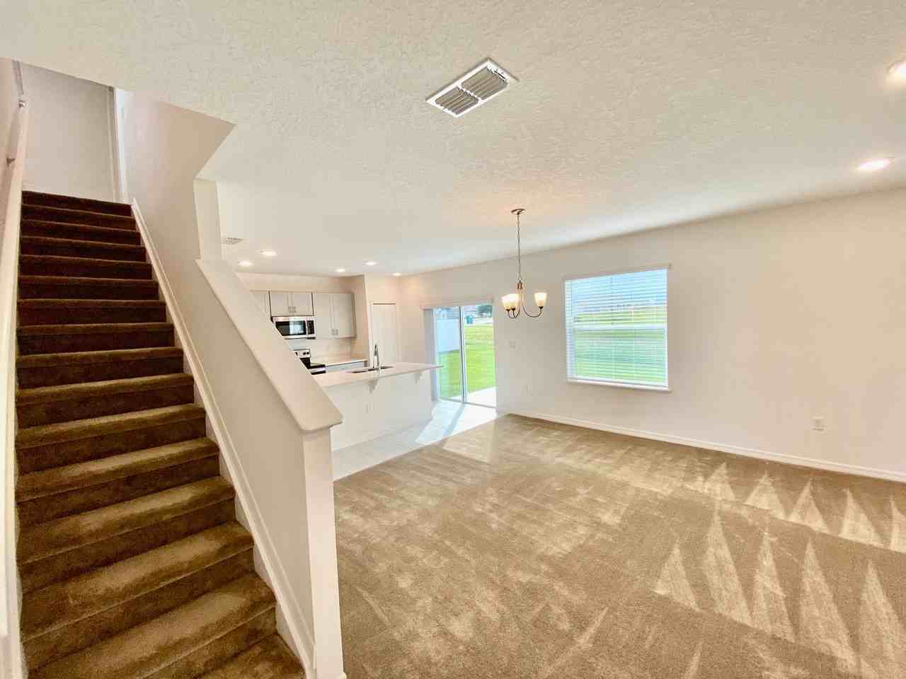 999 Cumberland Dr - Photo 6 of 37