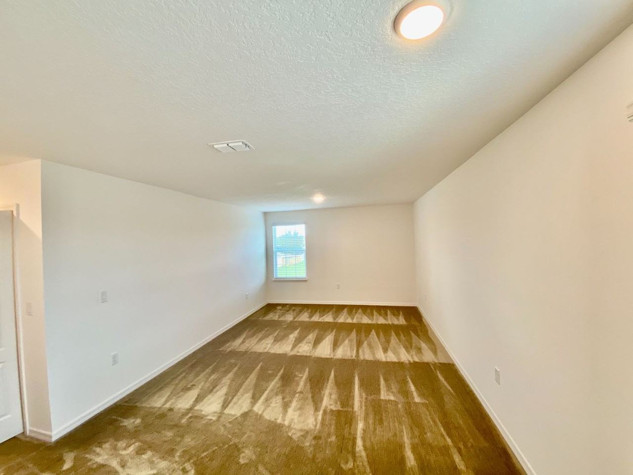 999 Cumberland Dr - Photo 7 of 21