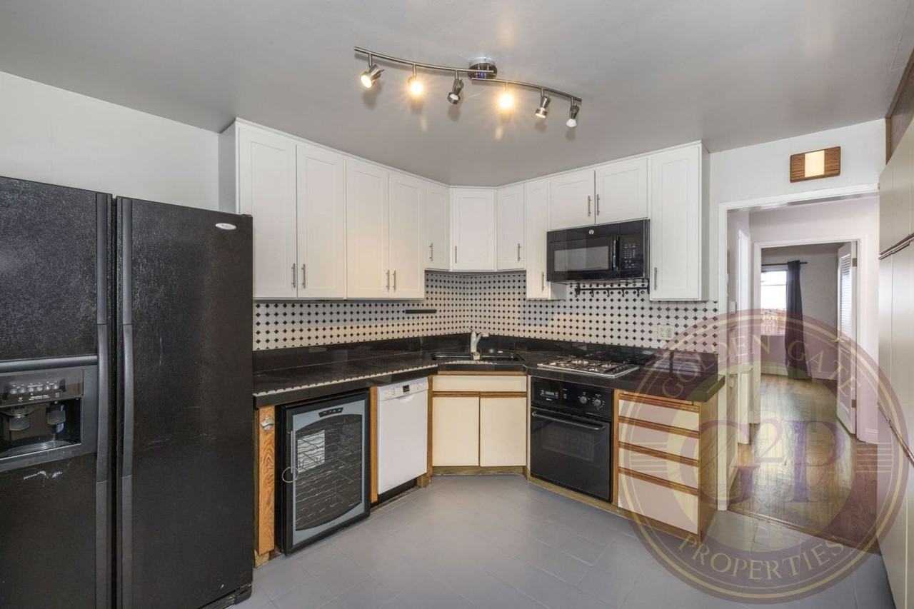 16 Guy Pl - Photo 7 of 32