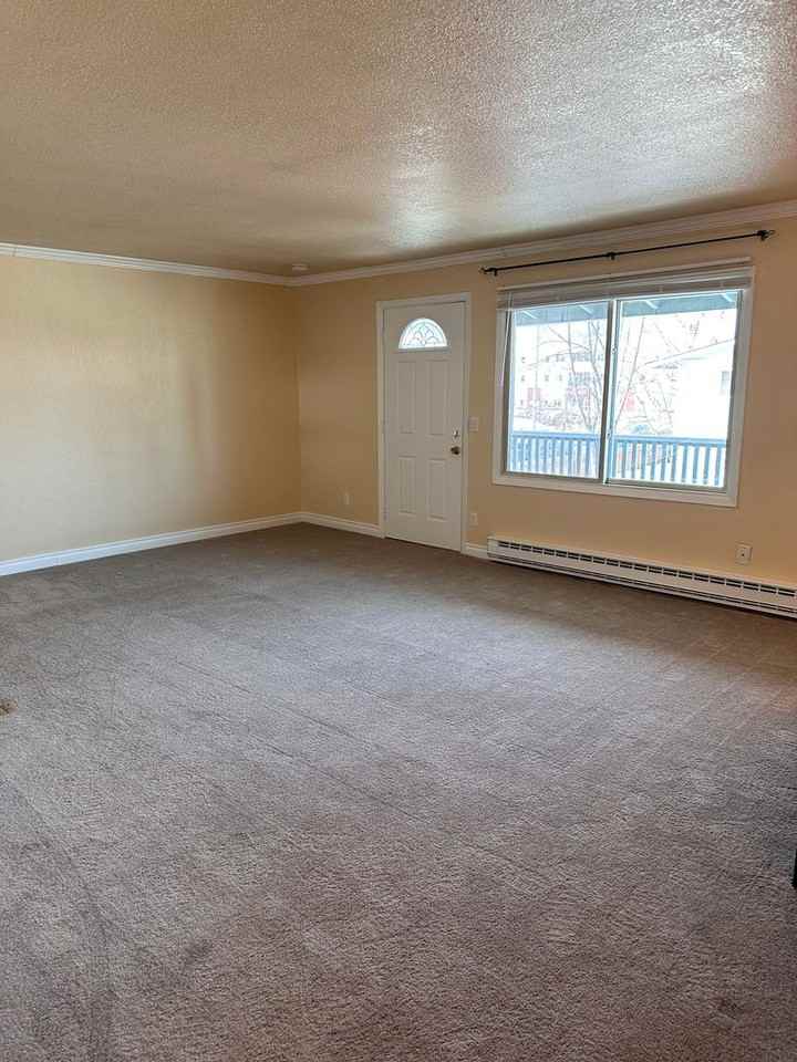 190 Grand Larry St #A10 - Photo 5 of 17