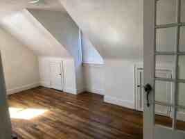 featured image of 527 W Taylor Ave