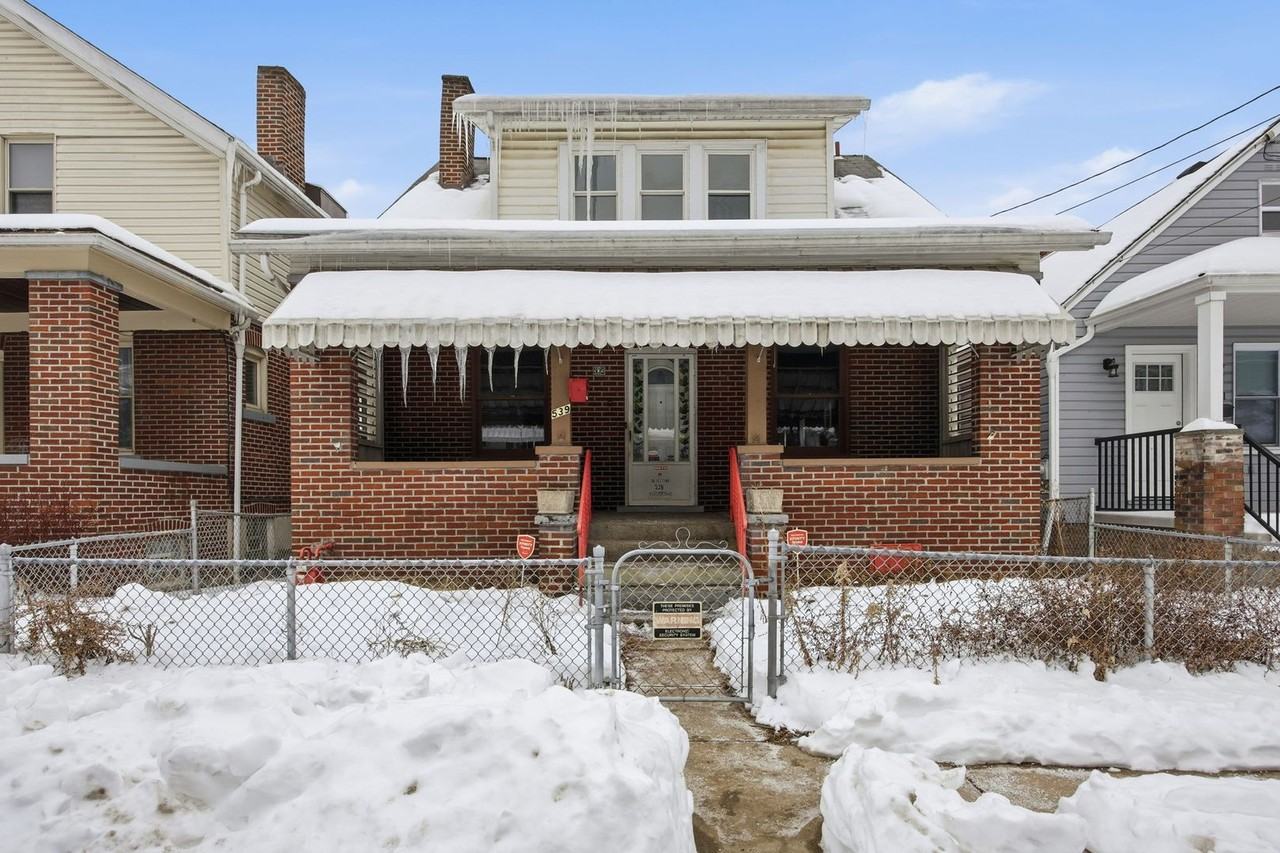 539 Woodward Ave - Photo 2 of 25