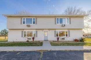 603 E Scott St - Photo 1 of 1