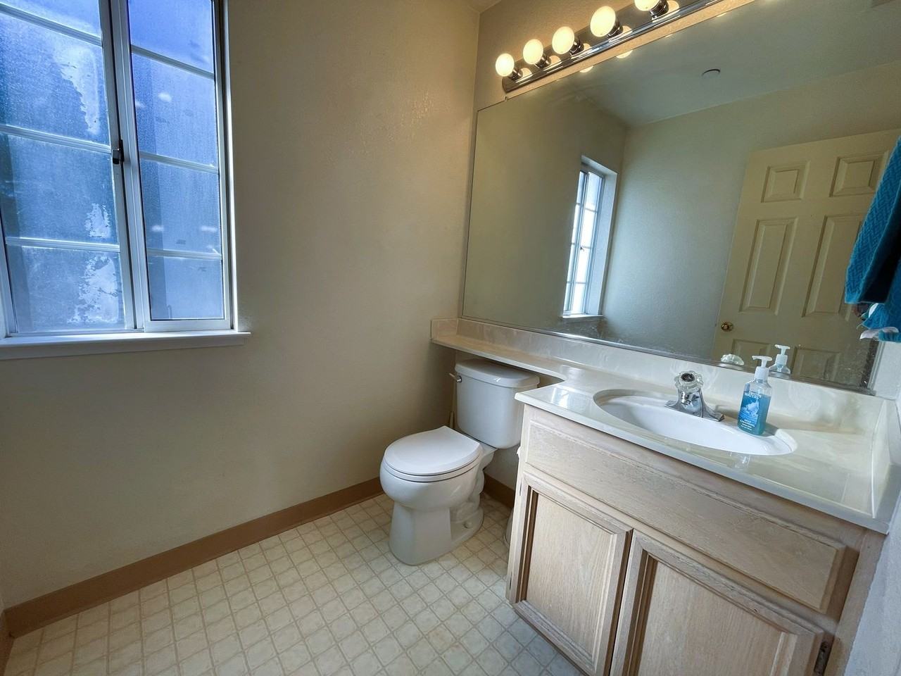 24548 Diamond Ridge Dr - Photo 6 of 17