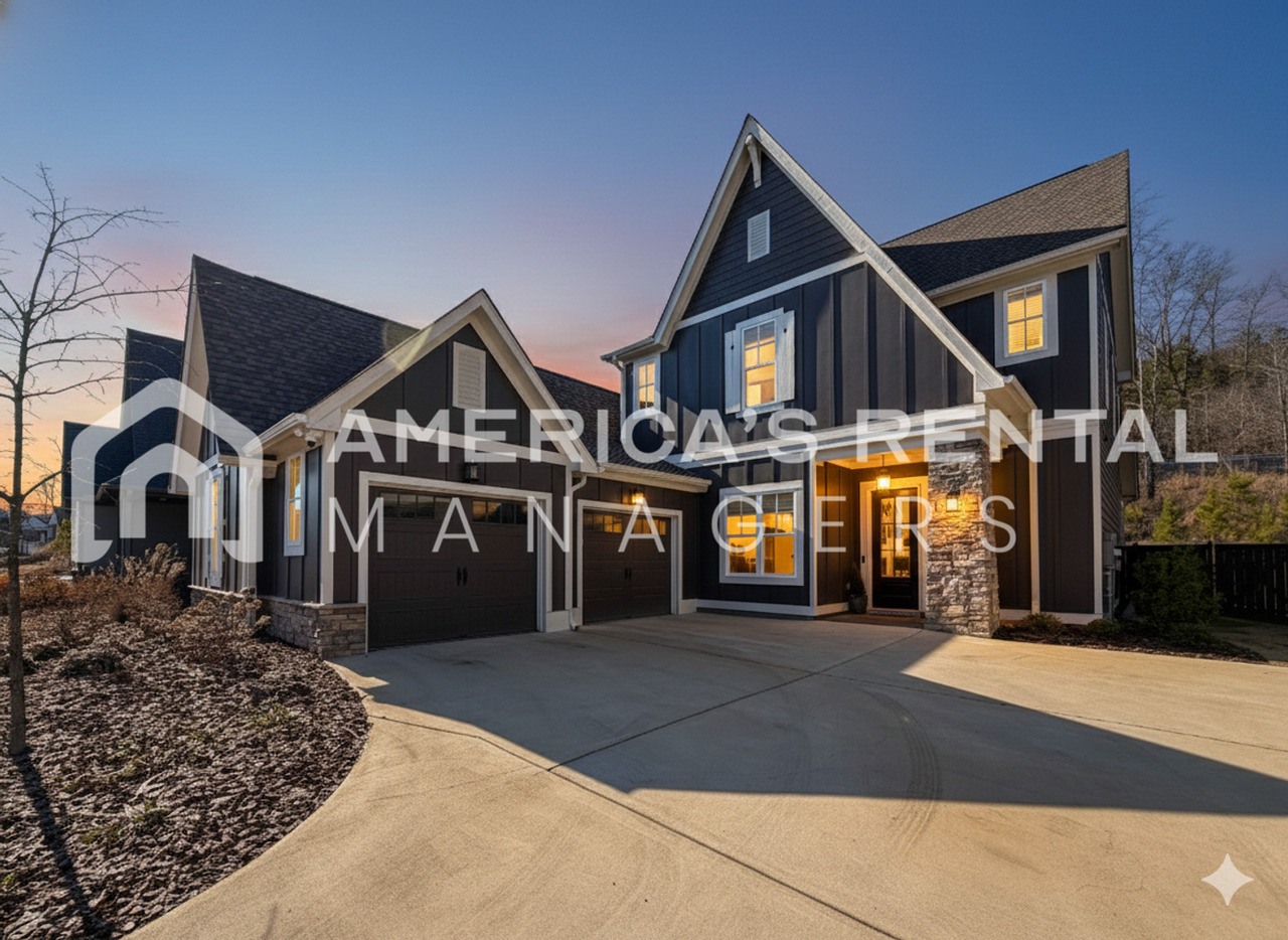 1017 Clifton Rd - Photo 3 of 44