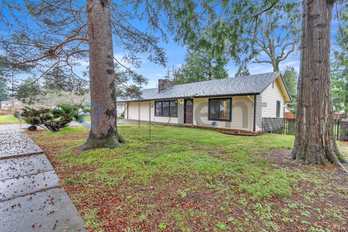 12917 Ne Holladay St - Photo 2 of 25