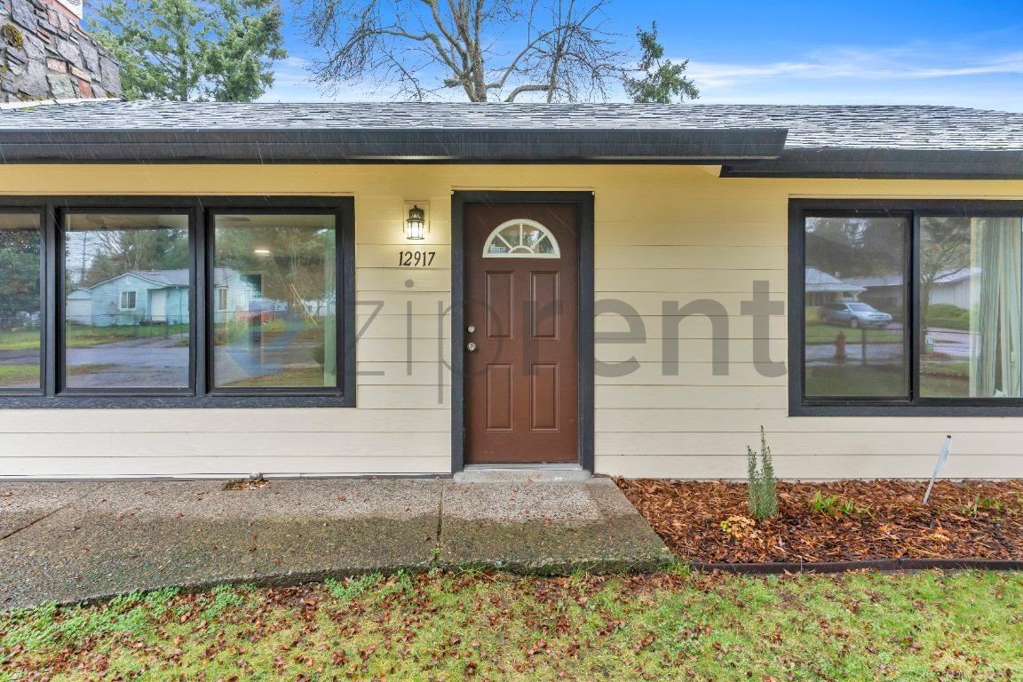 12917 Ne Holladay St - Photo 5 of 25