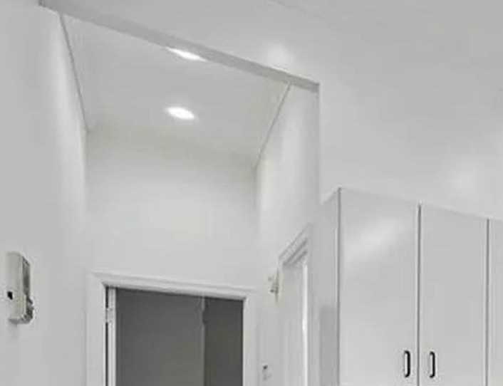 170 E 91st St - Photo 2 of 10