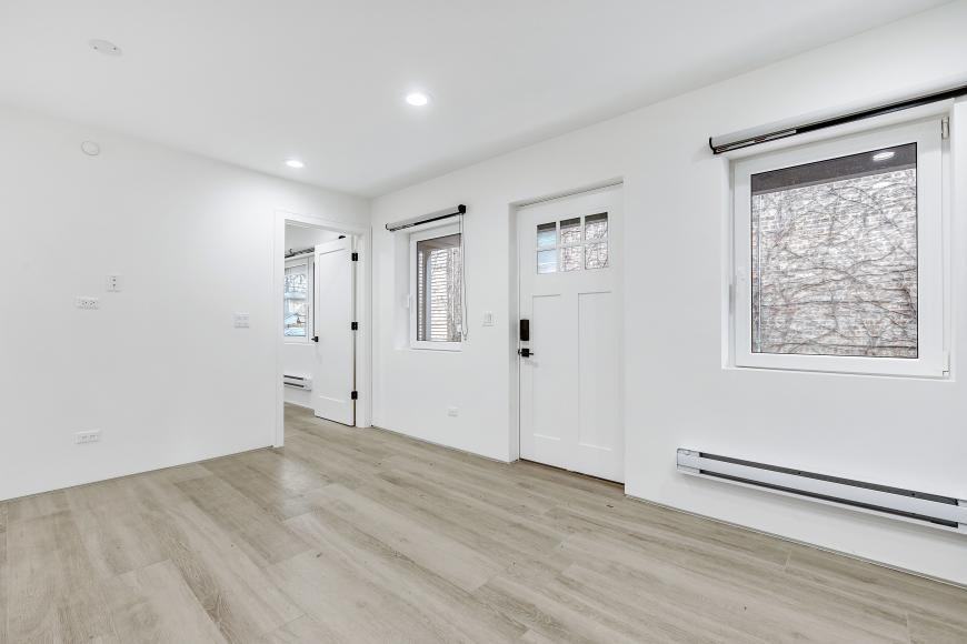 1025 N Harlem Ave - Photo 2 of 10