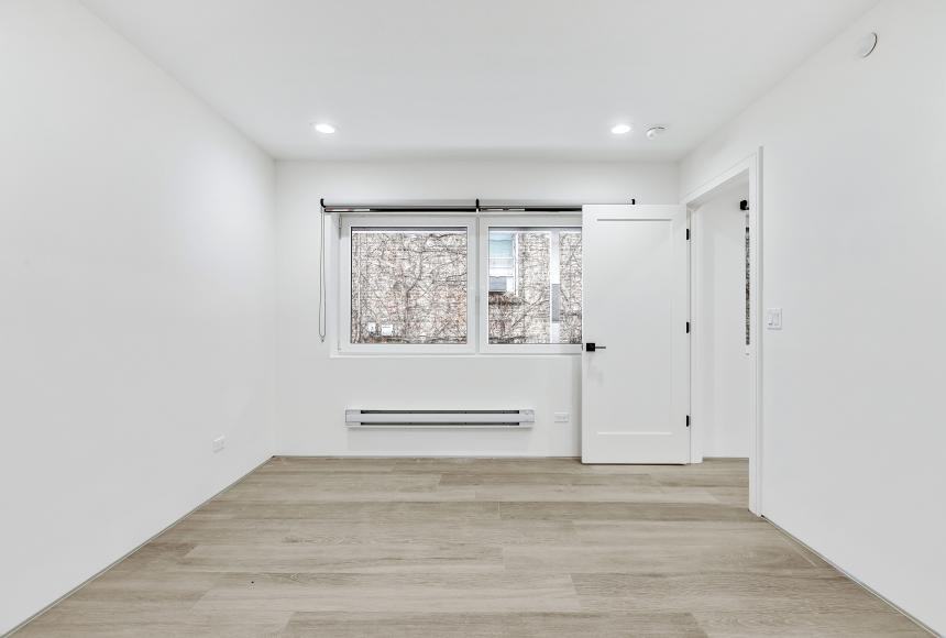 1025 N Harlem Ave - Photo 4 of 10