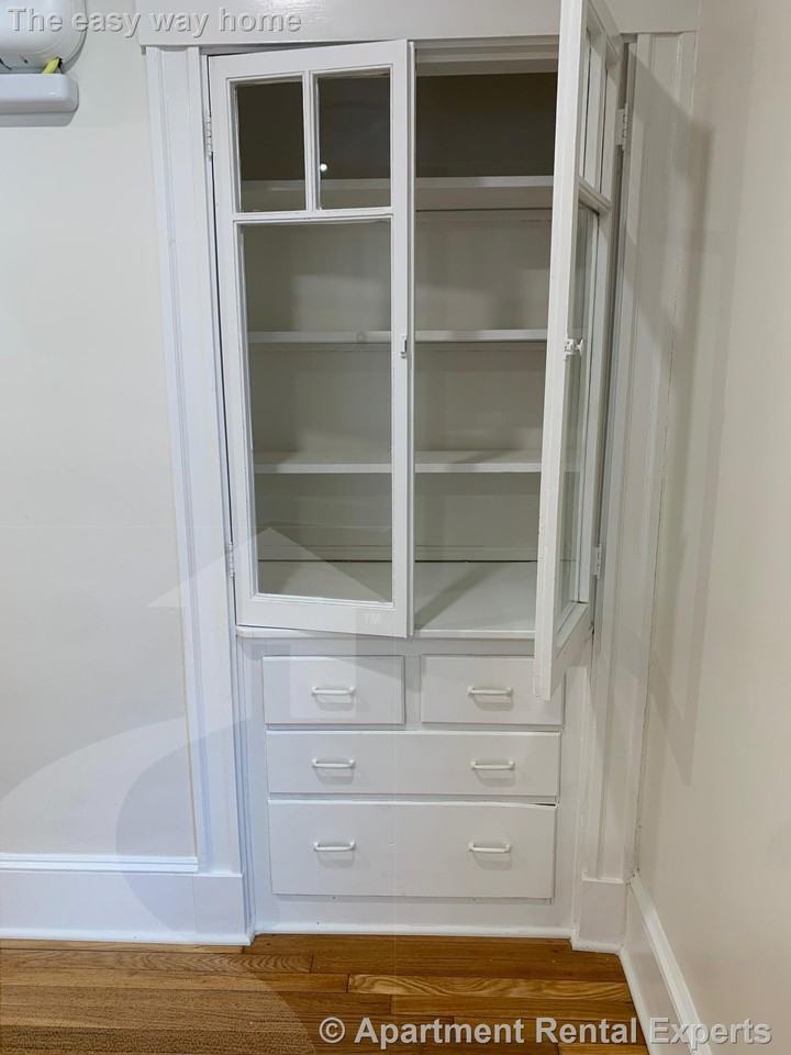 25 Laurel St - Photo 4 of 22