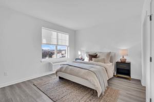 featured image of 9 Hellers Ln
