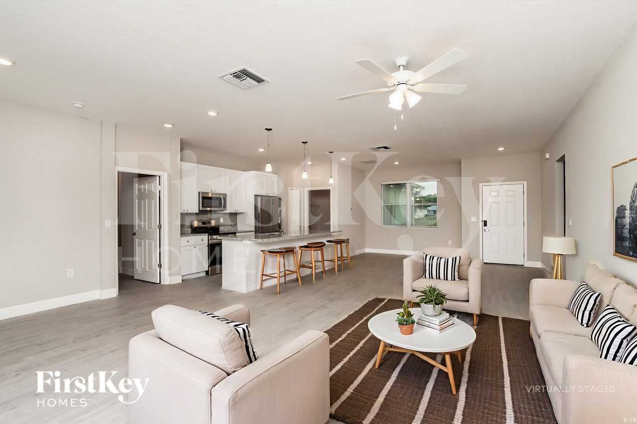 1157 Palo Alto St Se - Photo 4 of 19