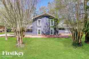 2264 Country Club Dr Se - Photo 1 of 1