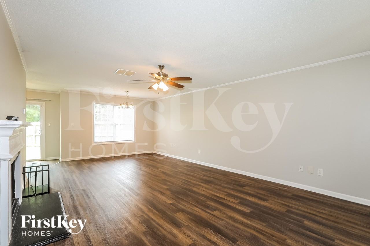 4815 Bob White Run - Photo 2 of 15