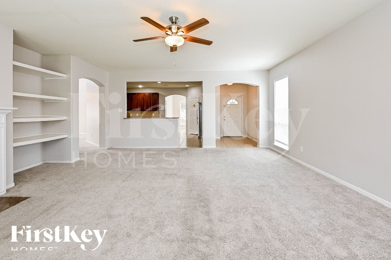 4207 Old Arbor Way - Photo 5 of 16