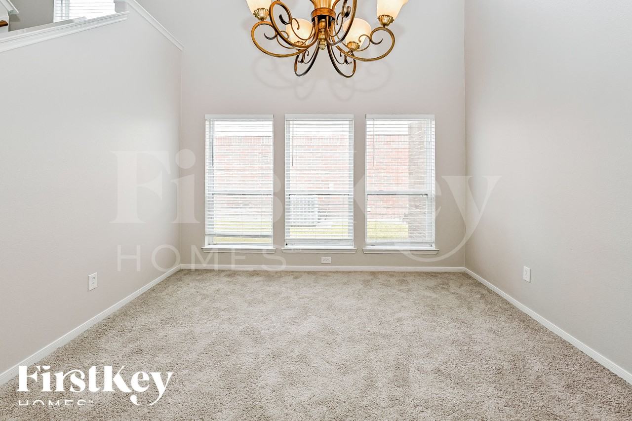 4207 Old Arbor Way - Photo 7 of 16