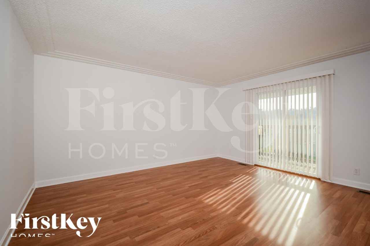 1865 Waybridge Ln - Photo 7 of 18