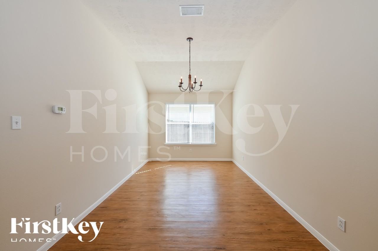 2506 Fox Water Dr - Photo 7 of 18